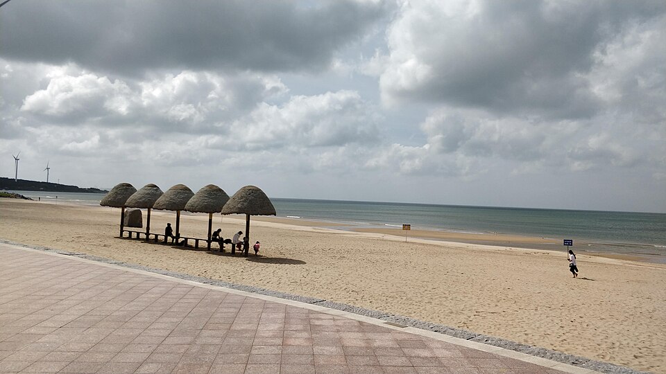 Weihai Half Moon Bay Tourism Area