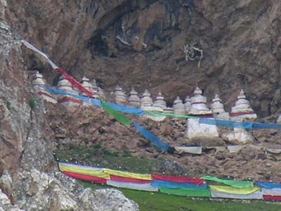 Yushu Xinzhai Jiana Mani Stone City