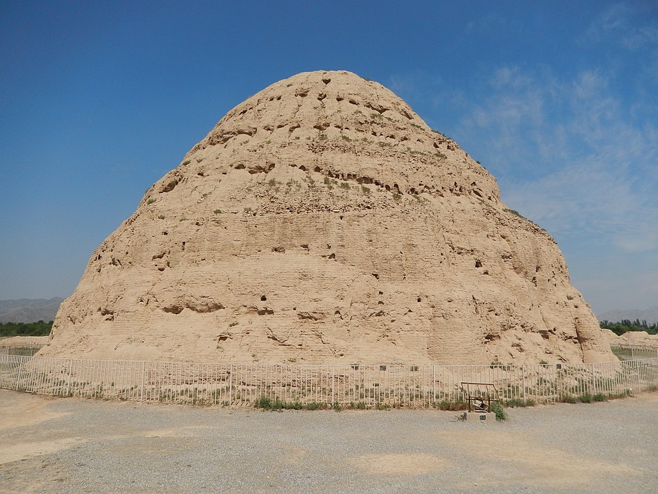 Western Xia Mausoleum (Imperial Tombs)