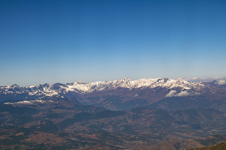 Jiaozi Snow Mountain (Jiaozi Shan)