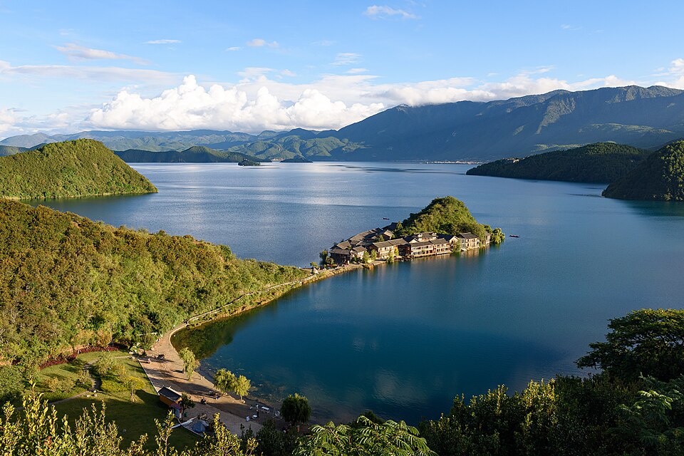 Lugu Lake