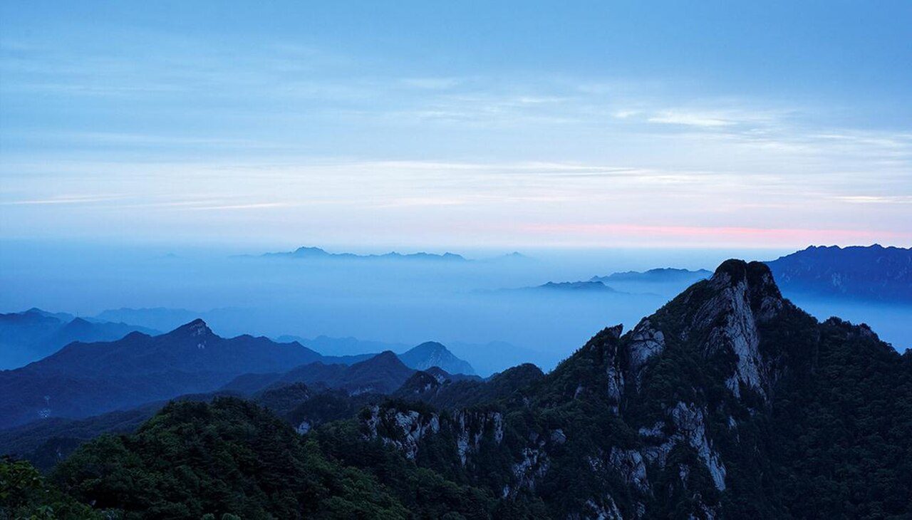 Baiyun Mountain (Luoyang)