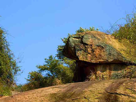 Caishiji (Caishi Cliff) Cultural Eco-tourism Area