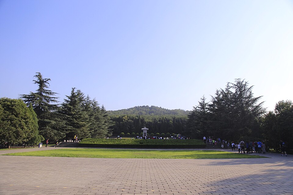 Emperor Qinshihuang's Mausoleum Site Museum (Terracotta Army)