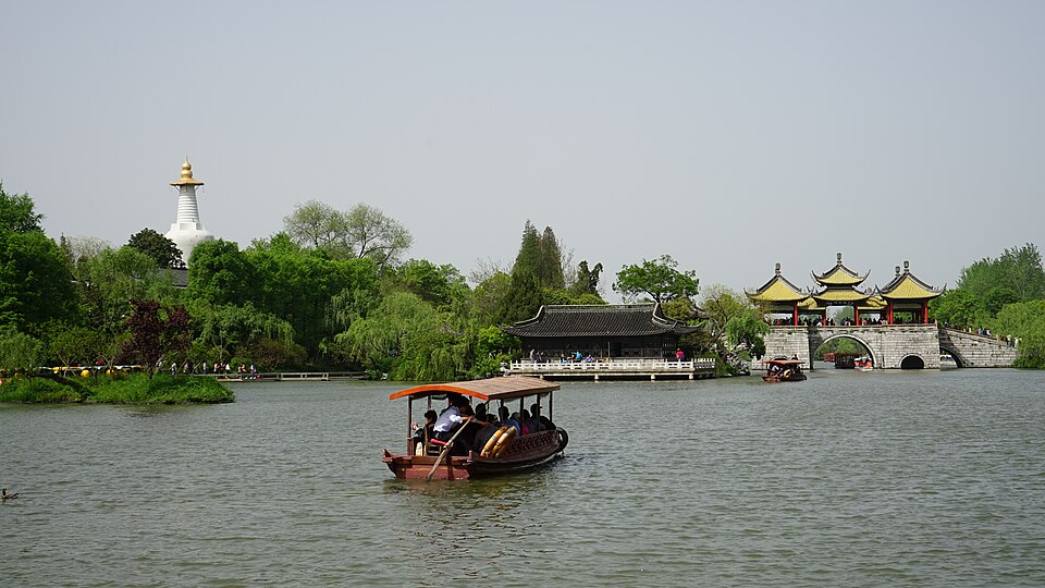 Slender West Lake