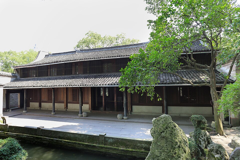 Tianyi Ge & Moon Lake Tourism Area