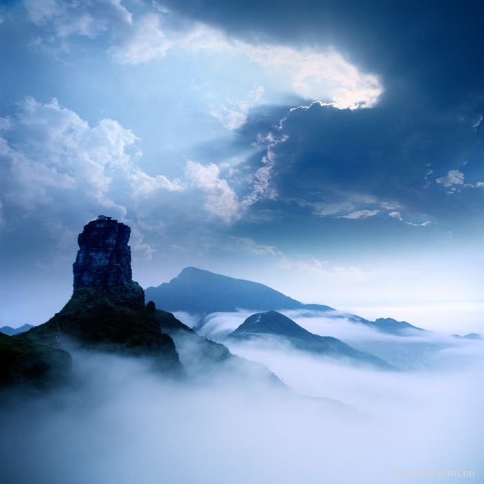 Wuling Mountain Grand Rift Valley